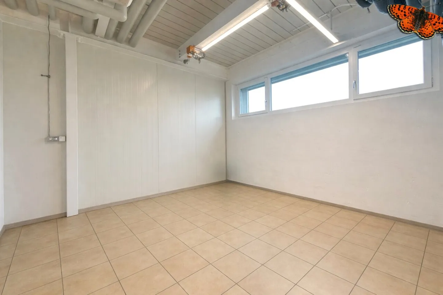 Atelier en Duplex avec Bureau - Photo 3 sur 7