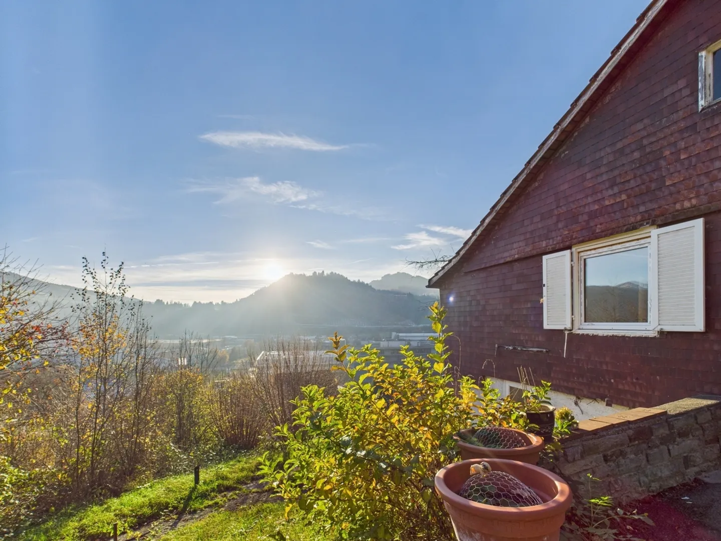 Attractive plot with two single-family houses in Wattwil 1130 m² - Photo 4 of 13