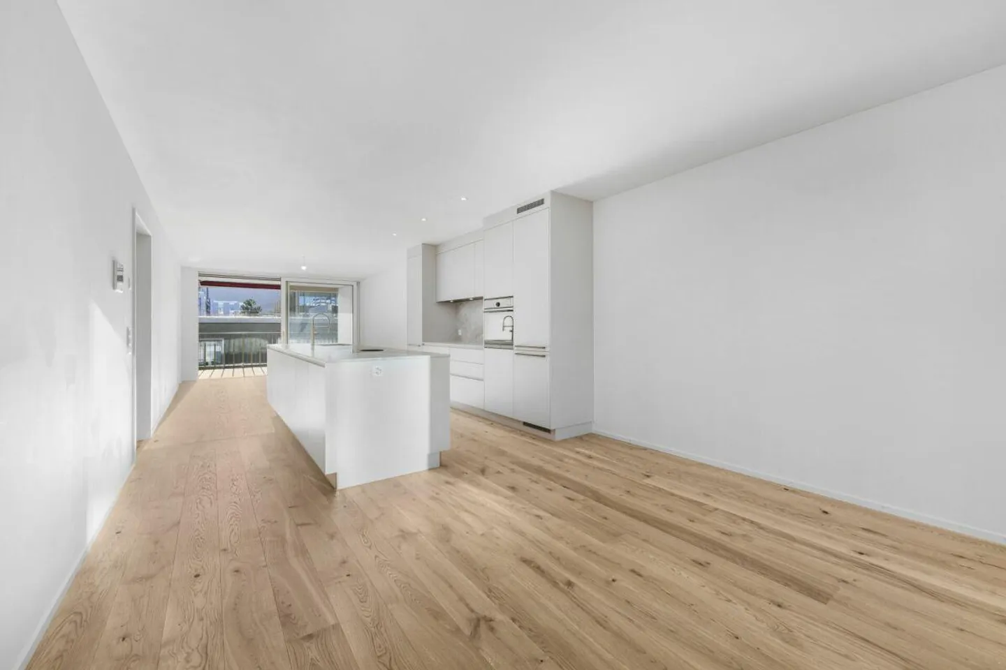 Urban Living with High Quality of Life in Zurich (District 9) - Photo 1 of 22