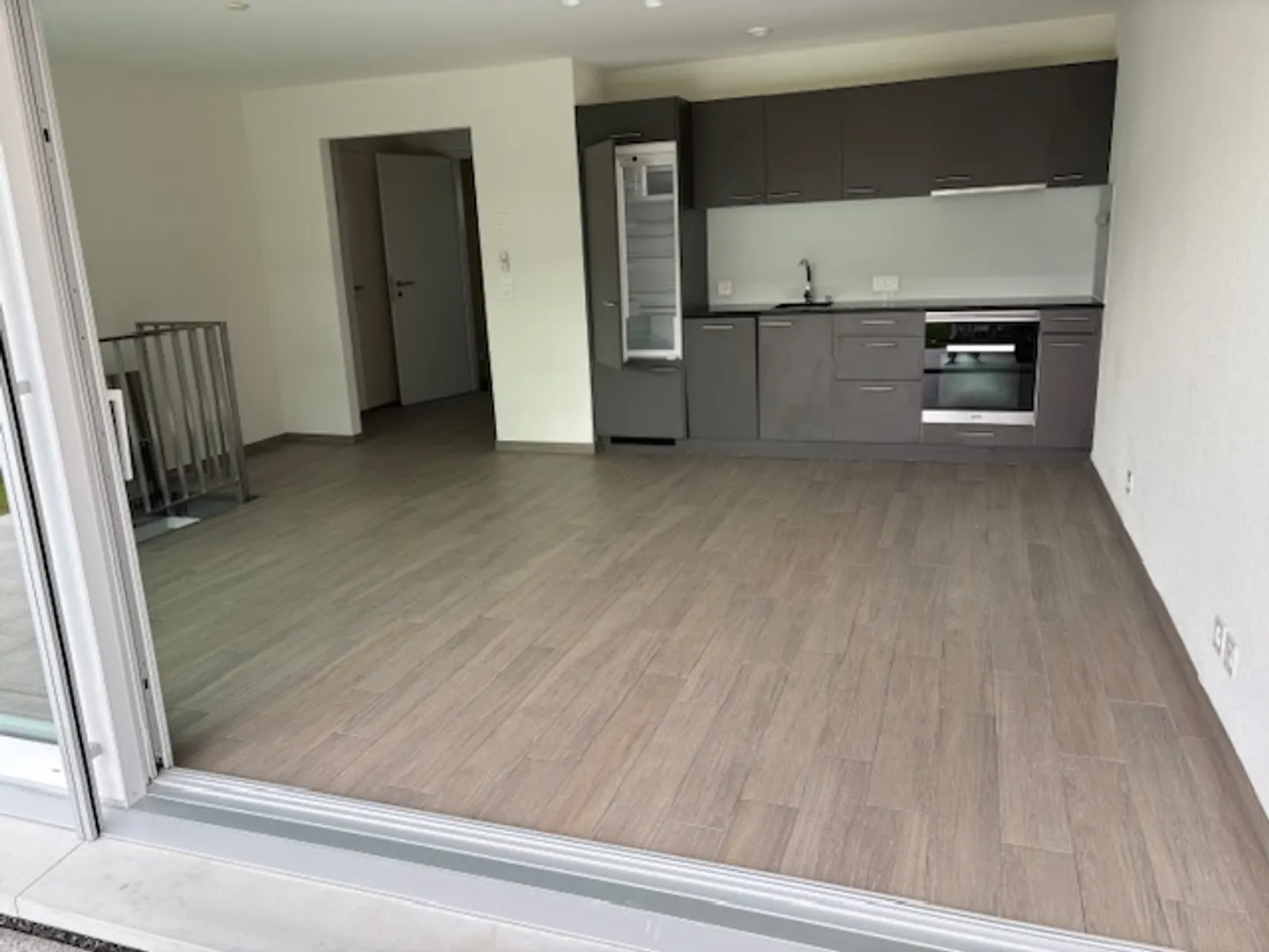 Appartement de Plain-Pied avec Jardin - Photo 4 sur 12