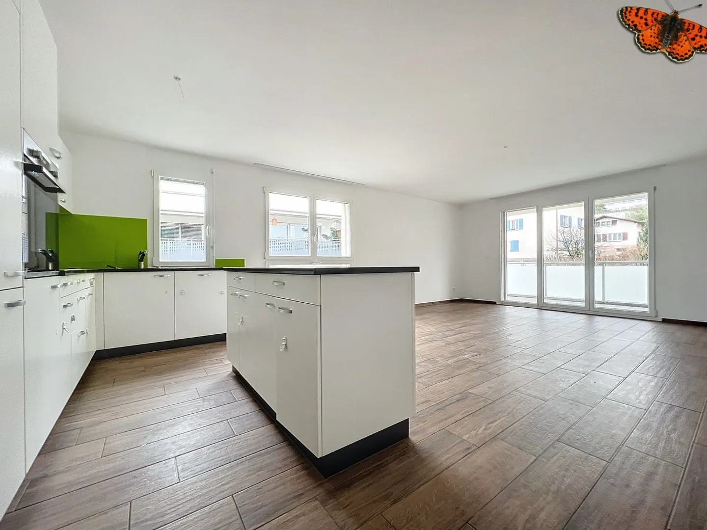 3½ ROOMS - Close to all amenities! - Photo 4 of 11