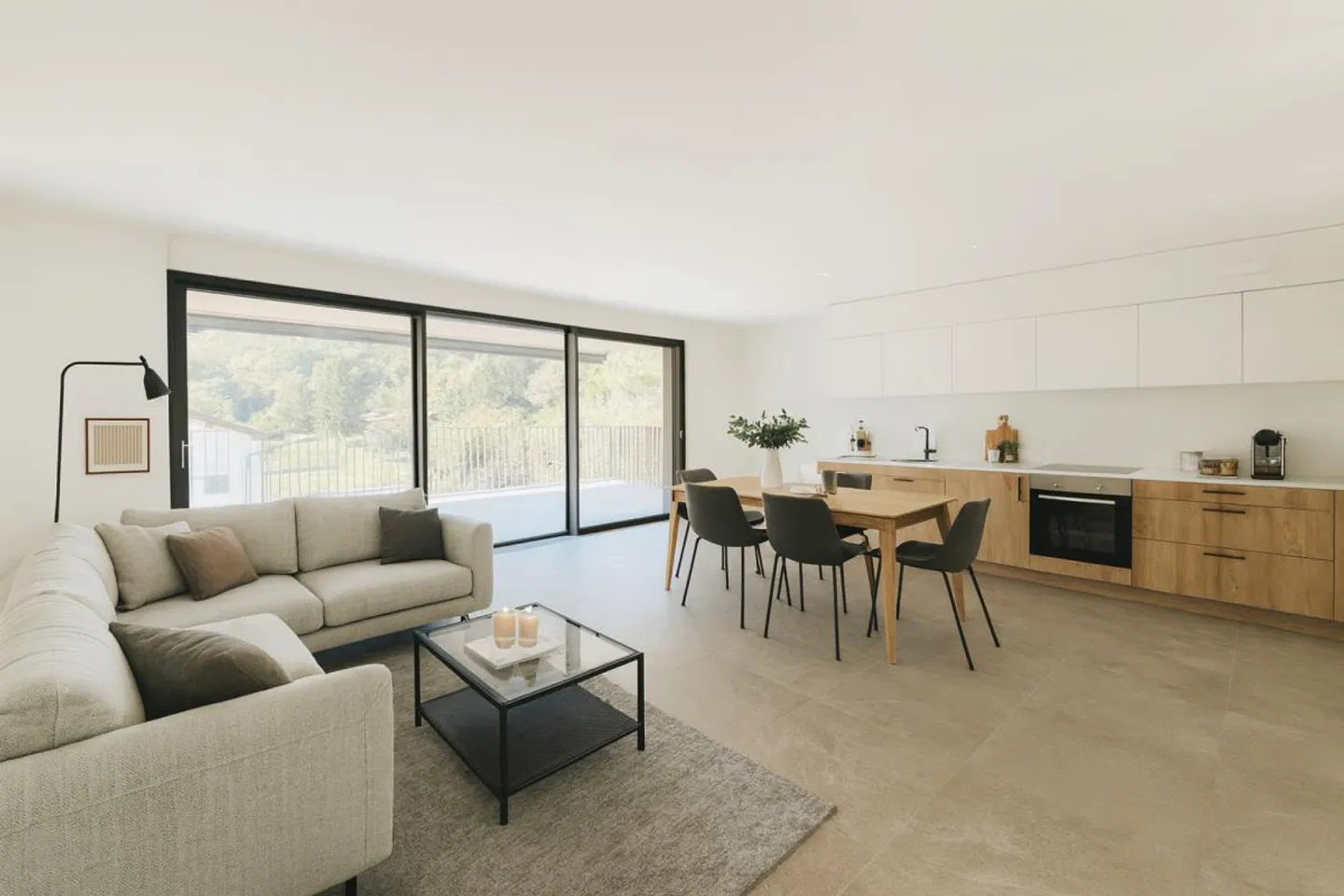 Magnifico appartamento di 3,5 stanze in una nuova residenza di alto standard - Foto 2 di 6