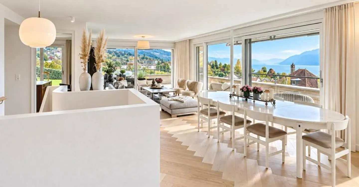 Close to the port - Exceptional 260 m² apartment - Photo 3 of 13
