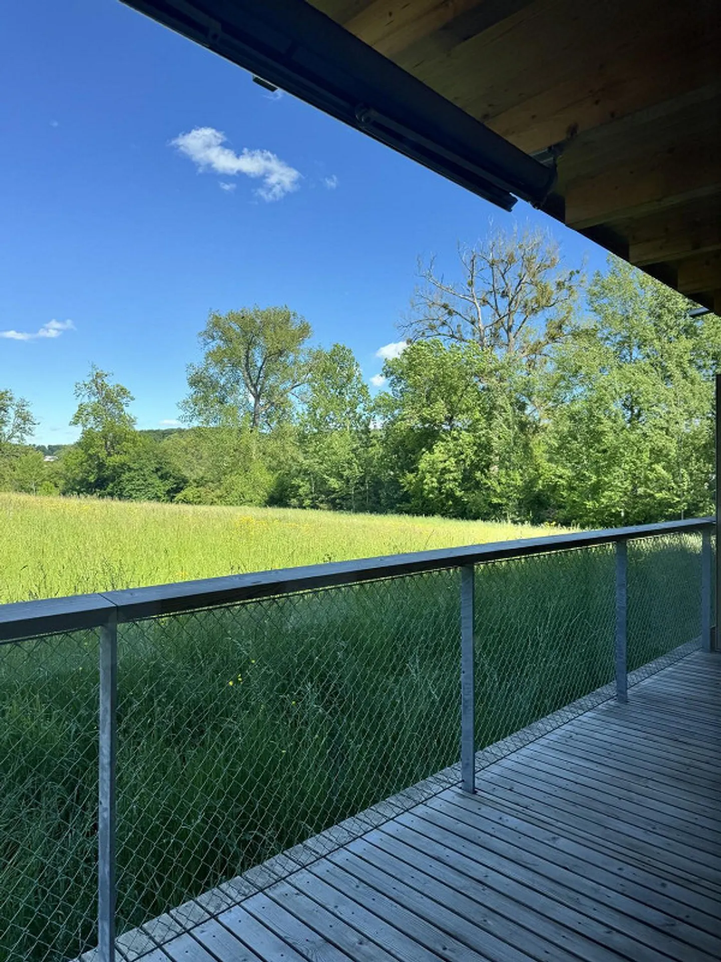 Vivere nel campo soleggiato: Dai una nuova dimensione al tuo stile di vita! - Foto 5 di 11
