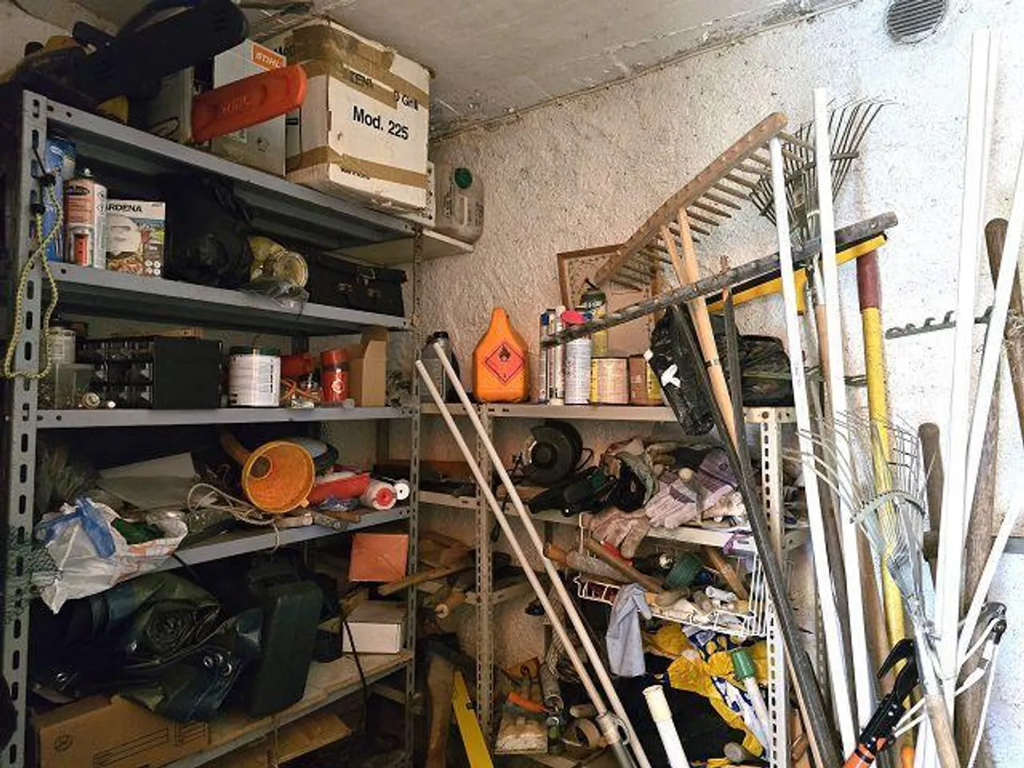 rustico di 3 loc. piccolo terreno molto soleggiata, tranquilla, con bella vista - Foto 15 di 32