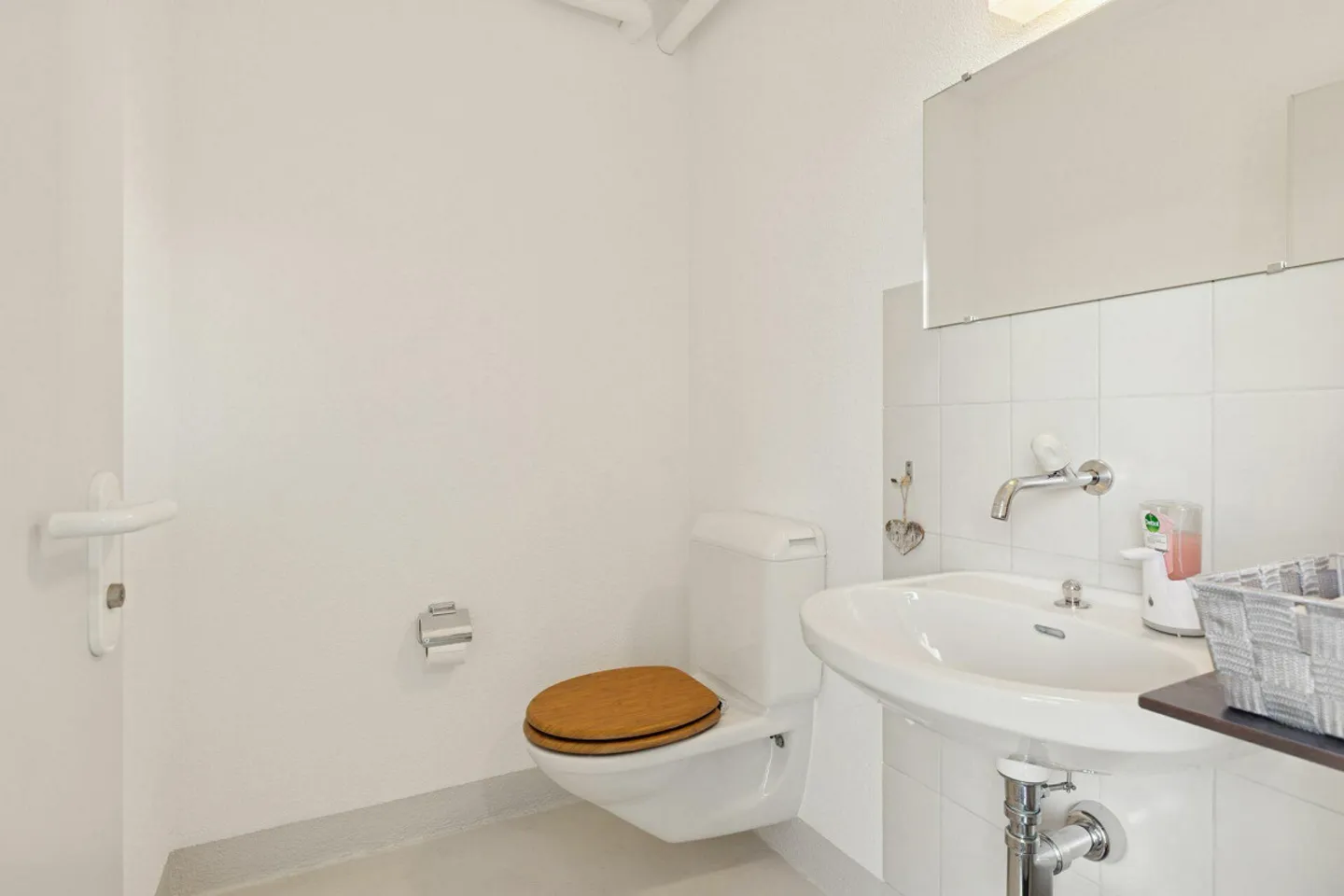 Studio in a Quiet Location Close to the Center - Photo 4 of 6