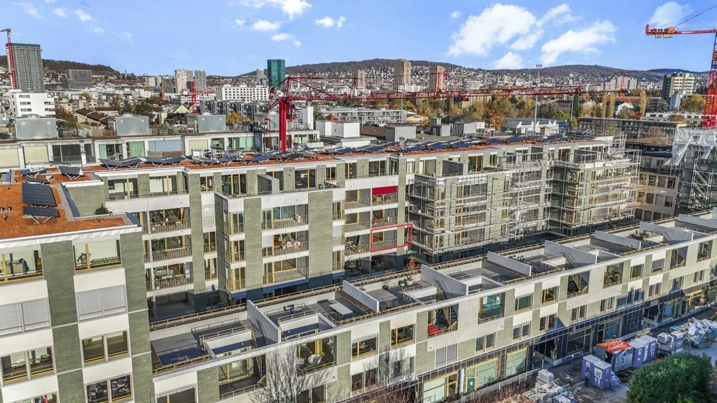 Urban Living with High Quality of Life in Zurich (District 9) - Photo 19 of 22