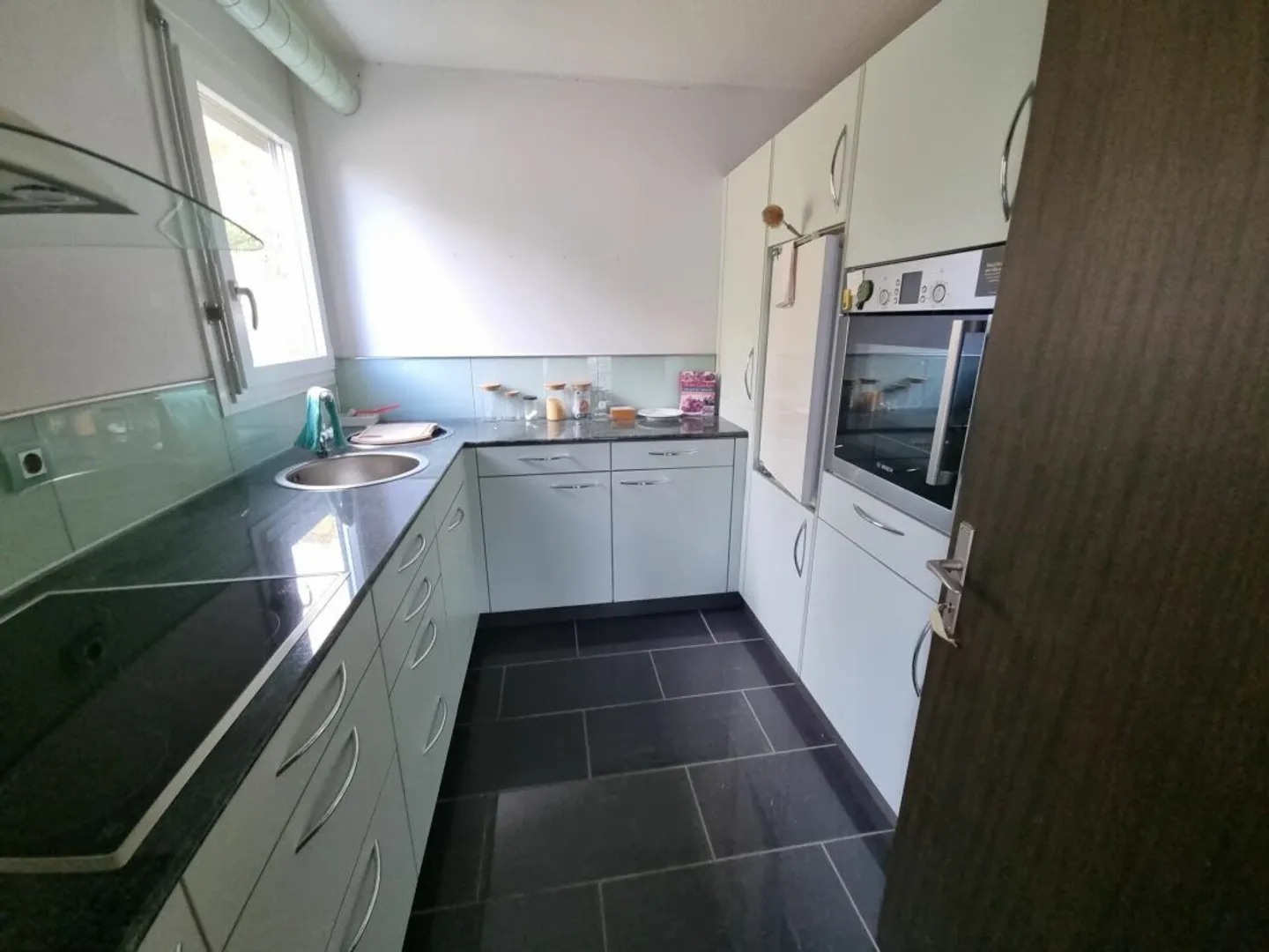 Attika-Wohnung mit Seeblick - Foto 16 von 26