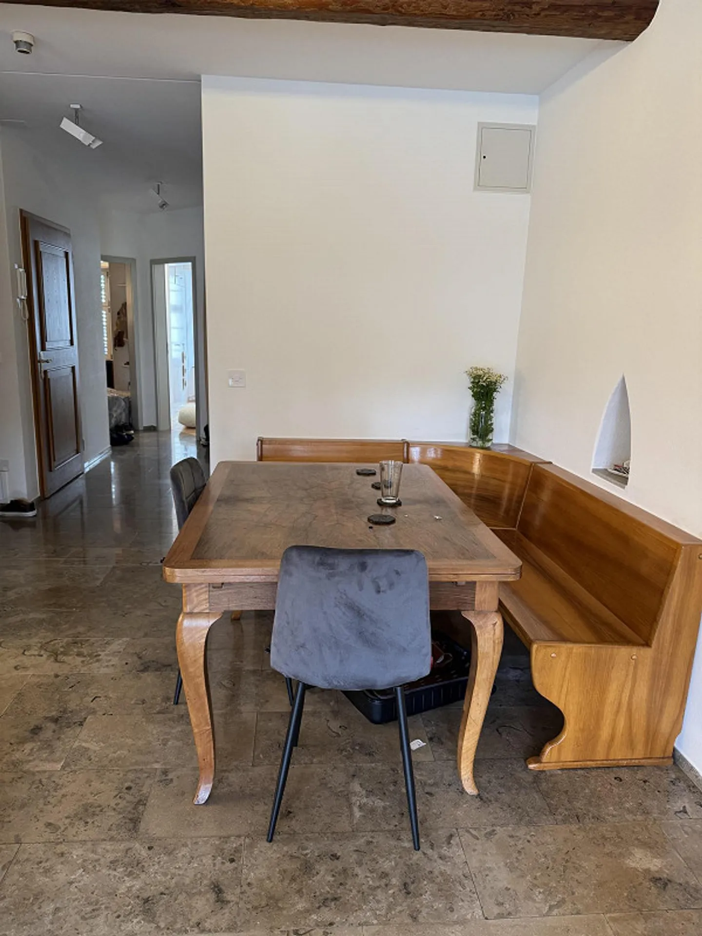 Stunning Apartment on the Rhine - Photo 9 of 10