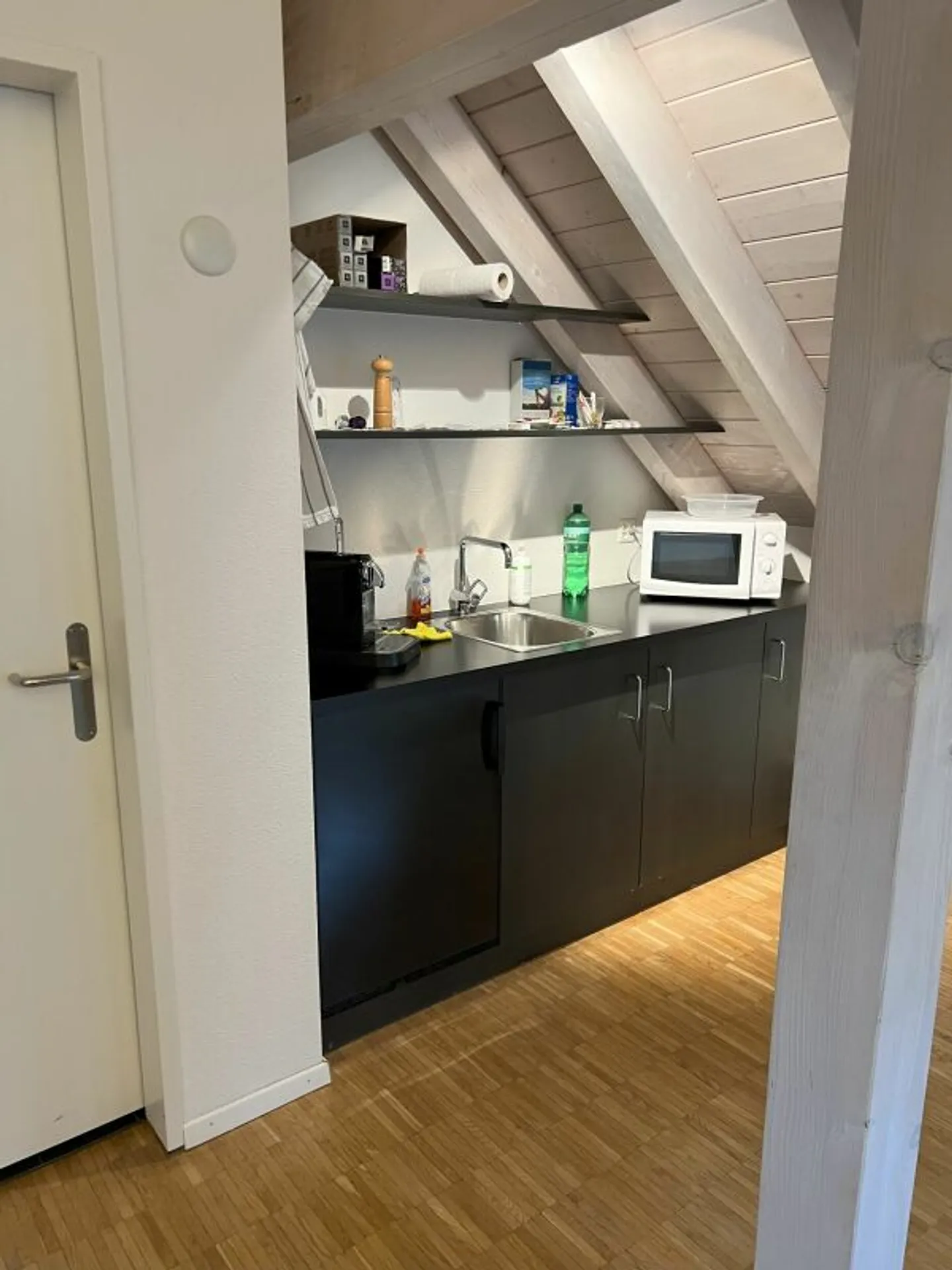 Büroräumlichkeiten - Foto 3 von 4