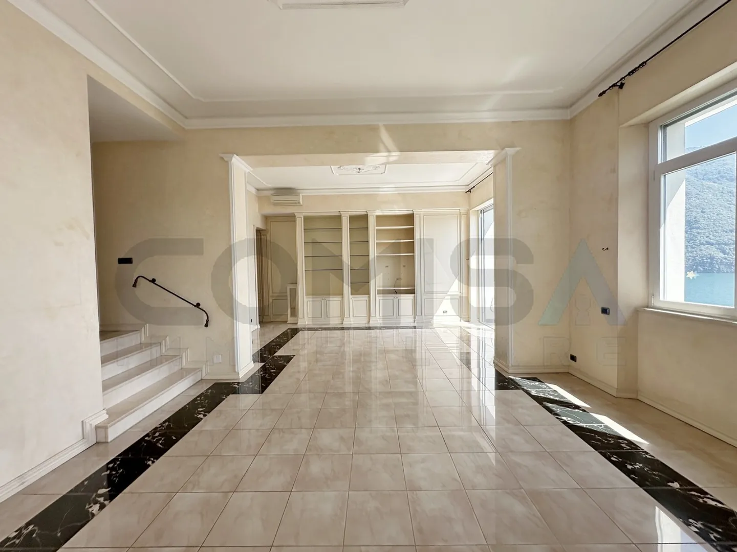 CASTAGNOLA Exclusif 4.5 pièces, studio de 2 pièces et jardin - Photo 3 sur 12
