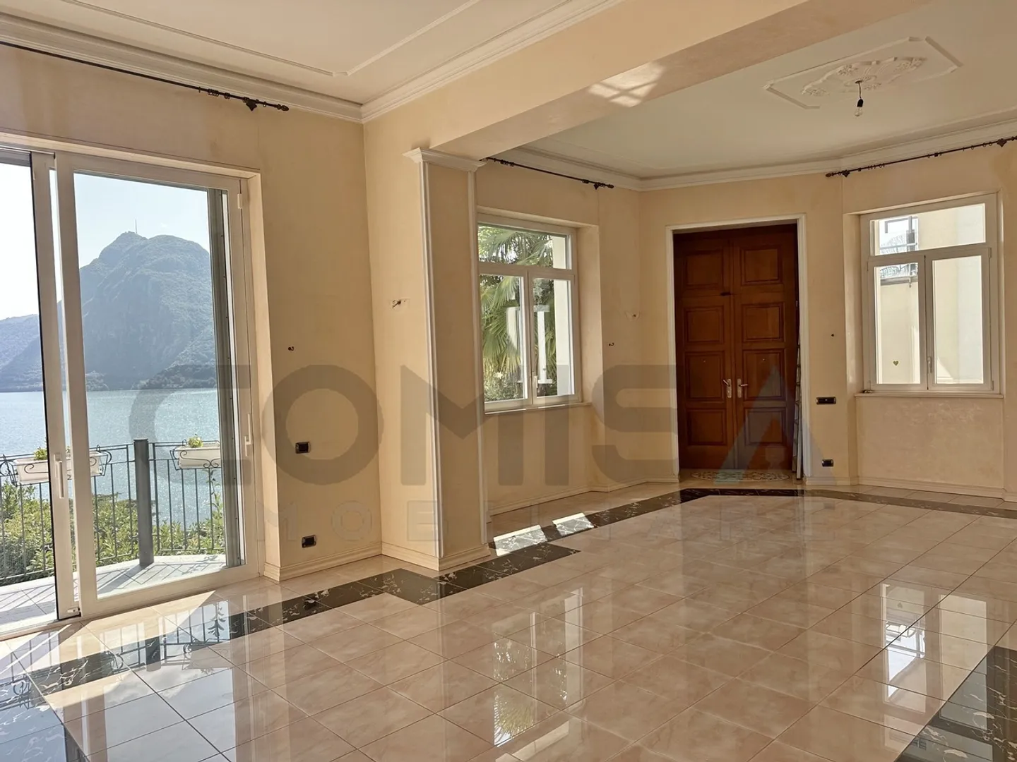 CASTAGNOLA Exclusif 4.5 pièces, studio de 2 pièces et jardin - Photo 6 sur 12