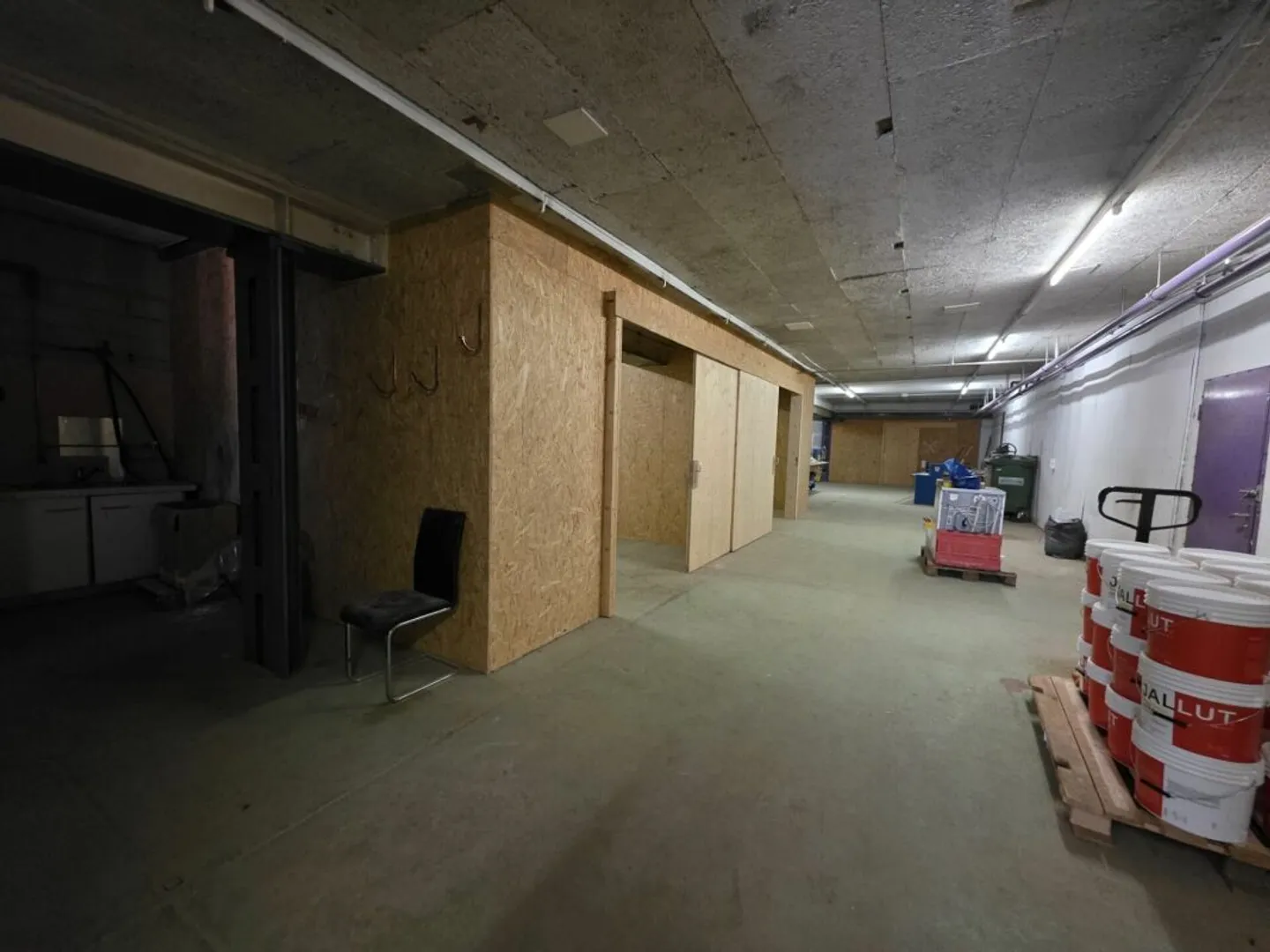 Geräumiger Gewerberaum - Foto 5 von 6