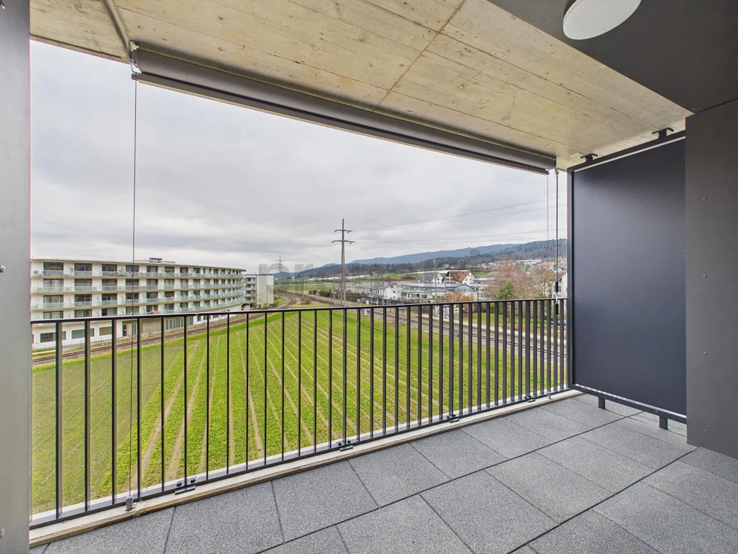 Appartamento nuovo 1.5 locali con balcone a Buchs ZH (con possibile conversione in 2.5 locali) - Foto 6 di 8