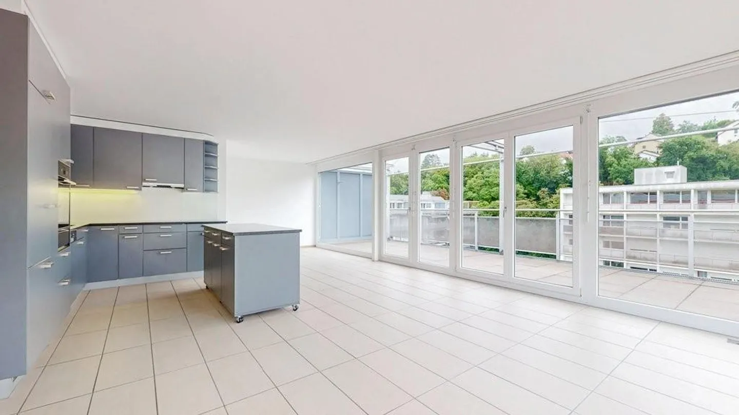 A casa in città, a casa nel verde - Benvenuti a Liestal! - Foto 3 di 12