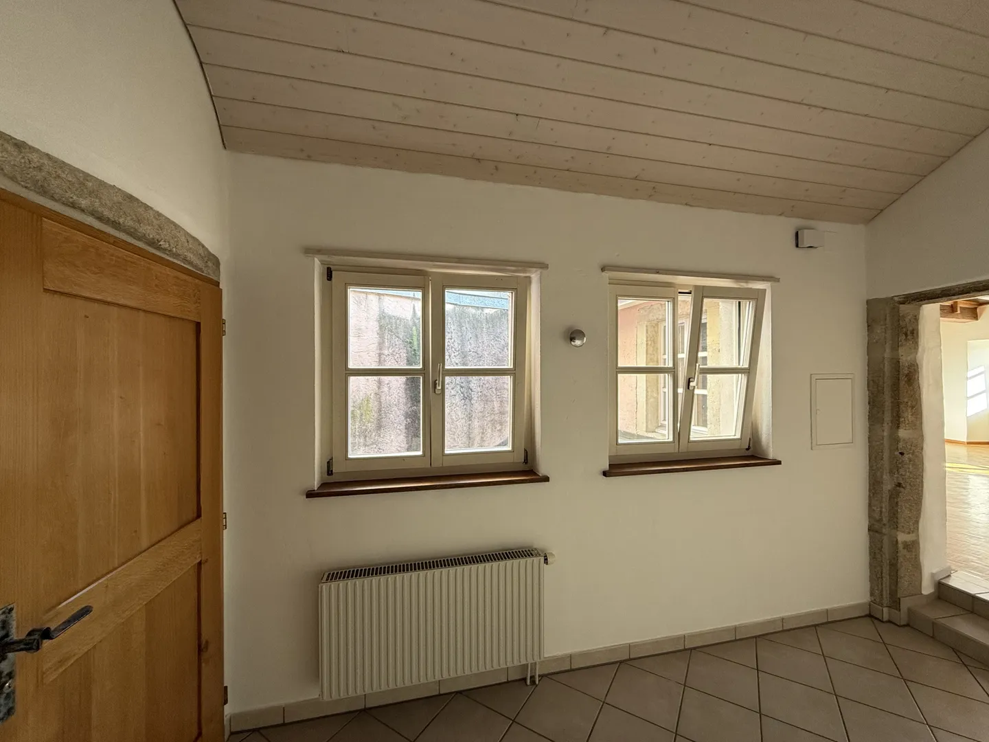 Wohngebäude in Porrentruy - Foto 31 von 40