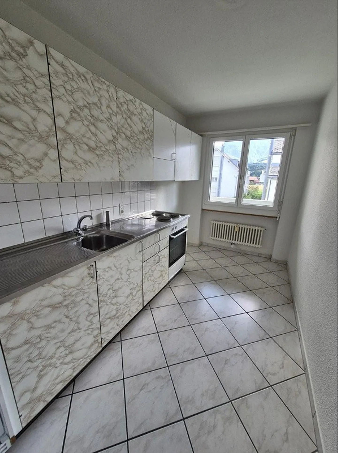 Ruhig gelegene 4- Zimmerwohnung in Thun-Dürrenast - Foto 1 von 4