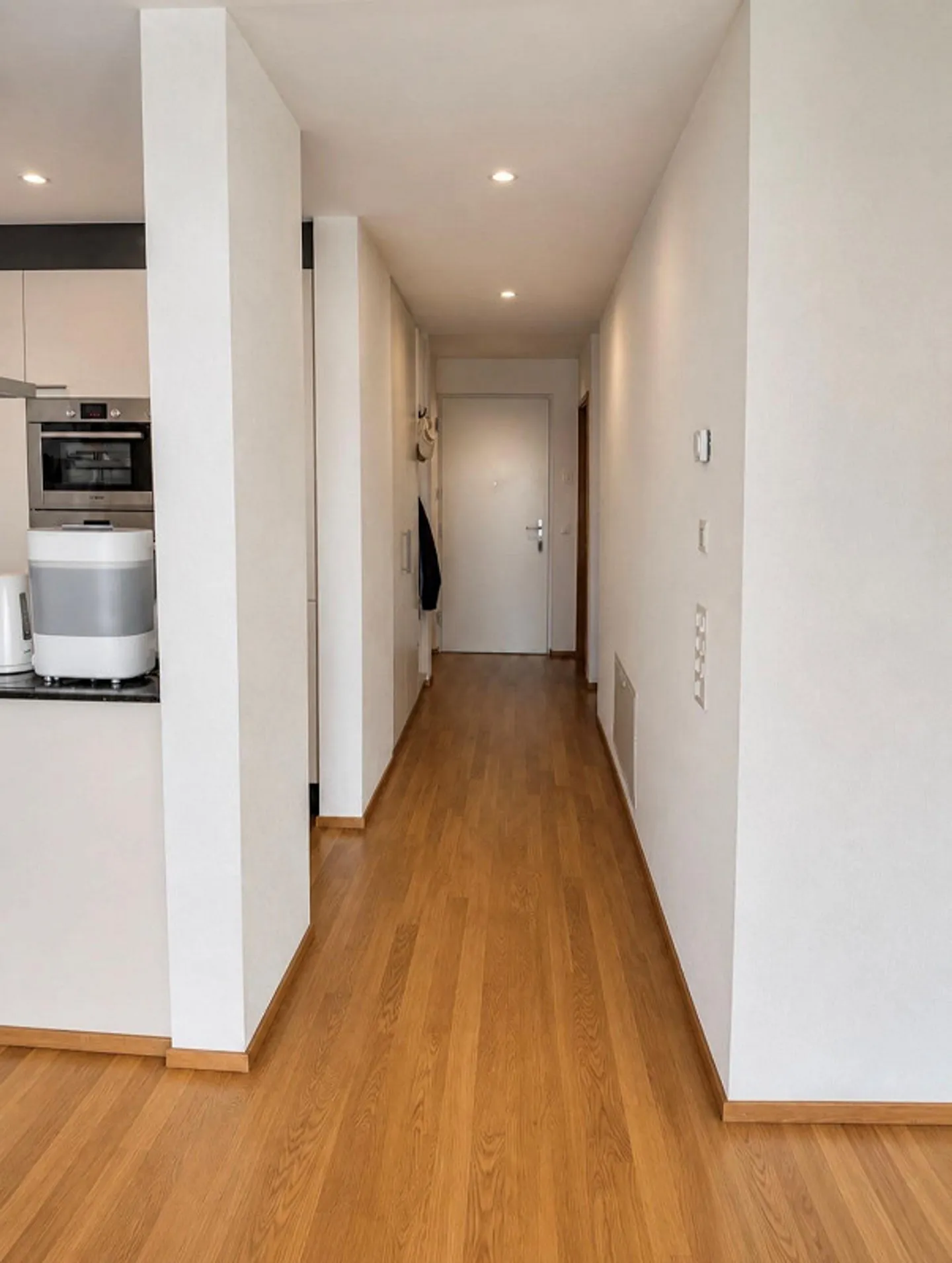 Bright 4.5-Room Apartment in Zwingen – Modern & Minergie Certified - Photo 4 of 11