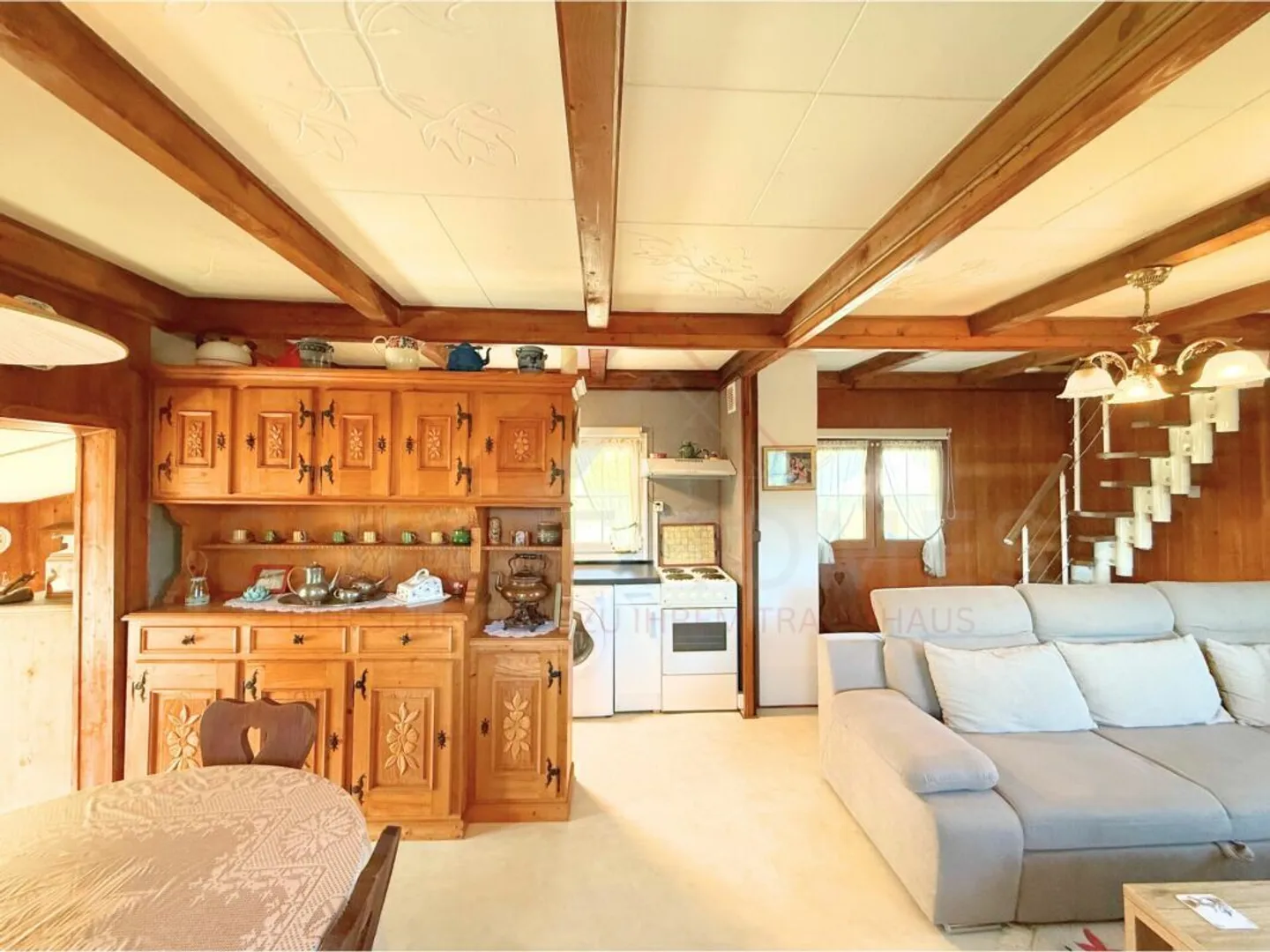 Charming detached house in La Chaux-de-Fonds - authentic character, careful renovations and current comfort - Photo 6 of 20