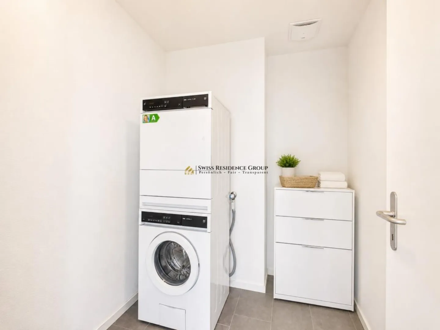 Appartamento moderno con terrazza - Foto 11 di 14