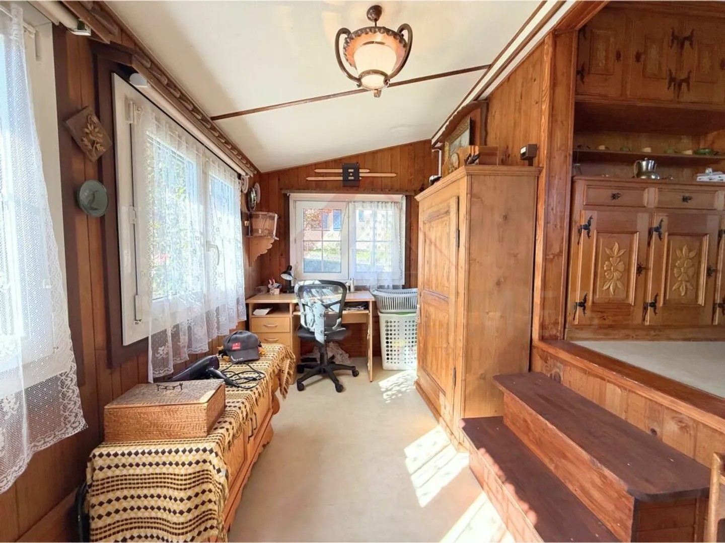 Charming detached house in La Chaux-de-Fonds - authentic character, careful renovations and current comfort - Photo 12 of 20