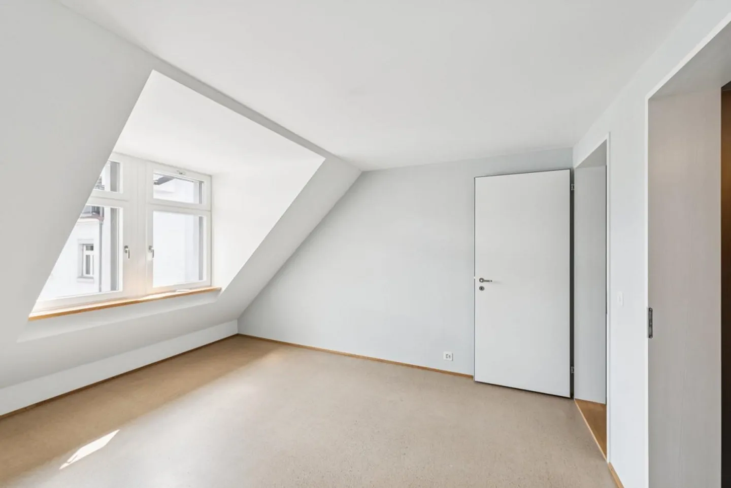 Charmante Maisonette in Zürich - Foto 5 von 9