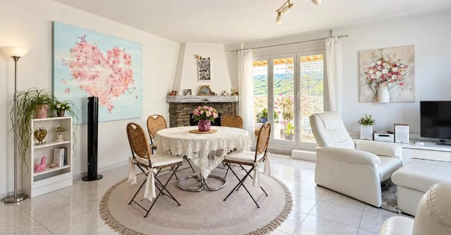 Appartement Panoramique à Sierre - Photo 2 sur 13