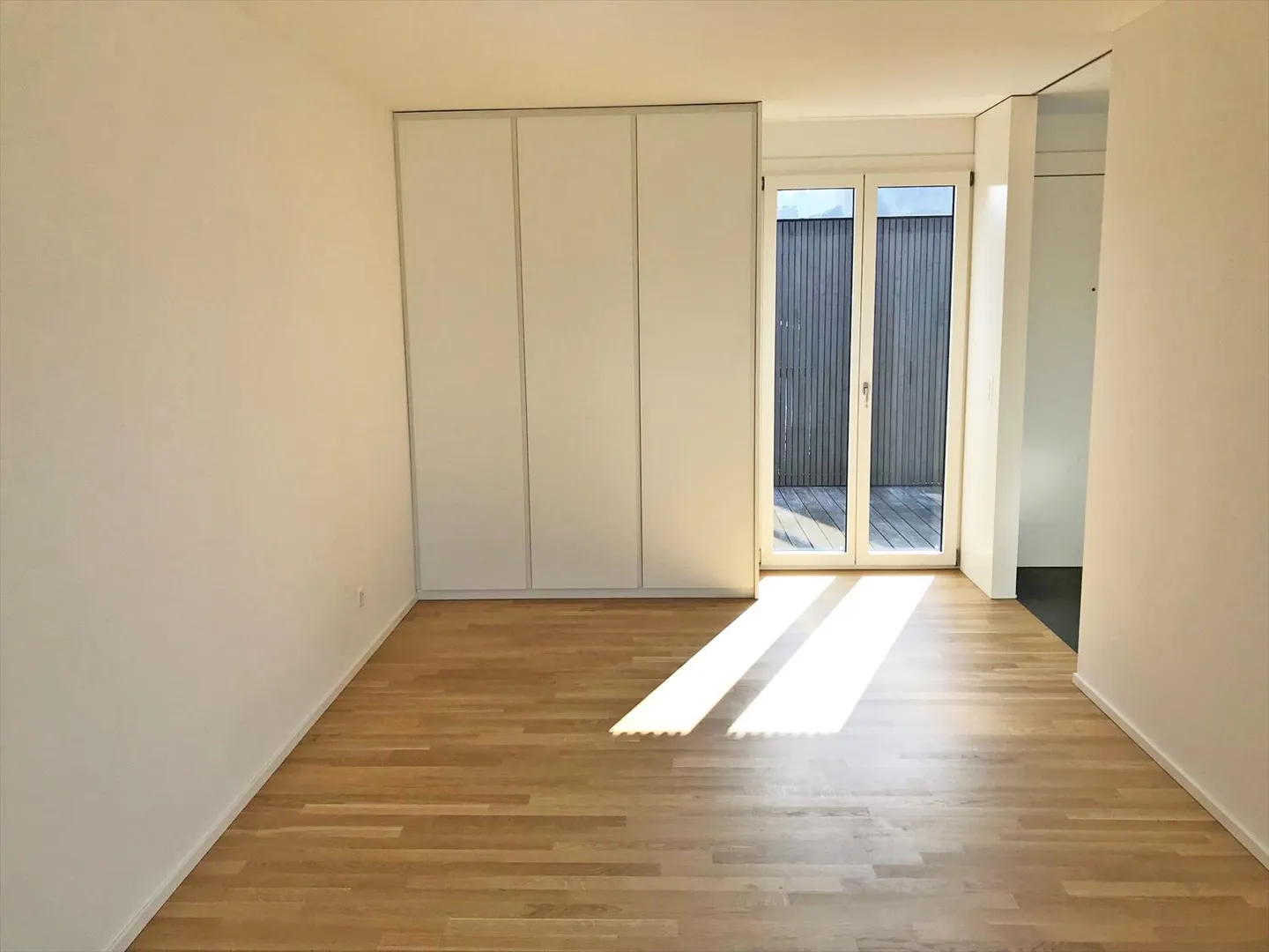 Modern Attique with Stunning Views - Photo 4 of 13