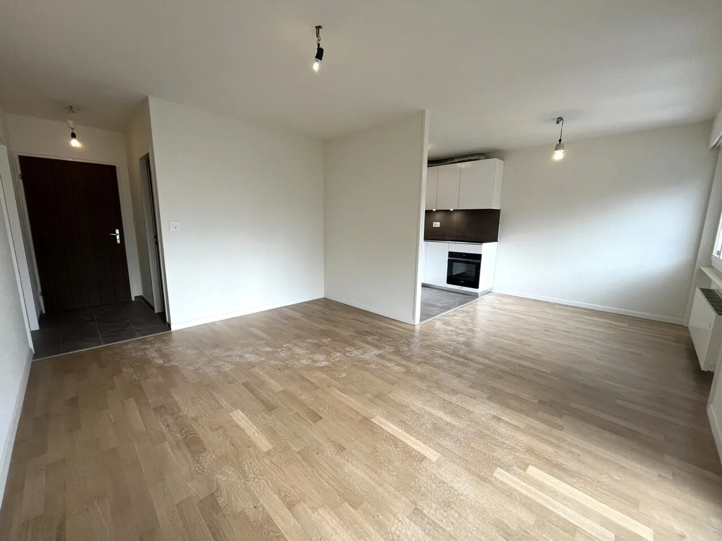 Magnifique appartement rénové de 2.5 pièces à Yens - Photo 1 sur 6