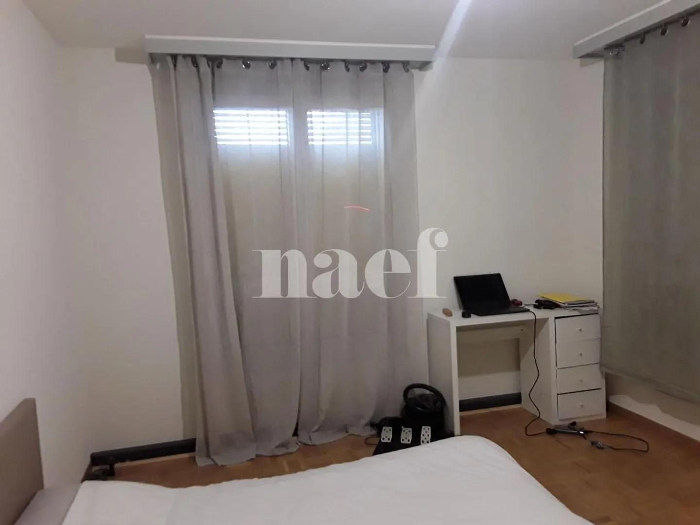 Apartment - Photo 3 of 3