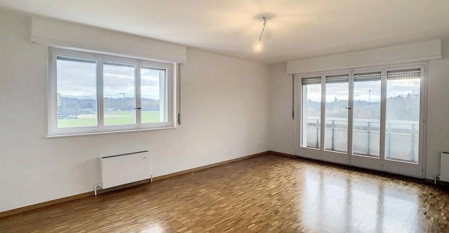3.5 room apartment for rent in Chavannes-près-Renens - Photo 2 of 5