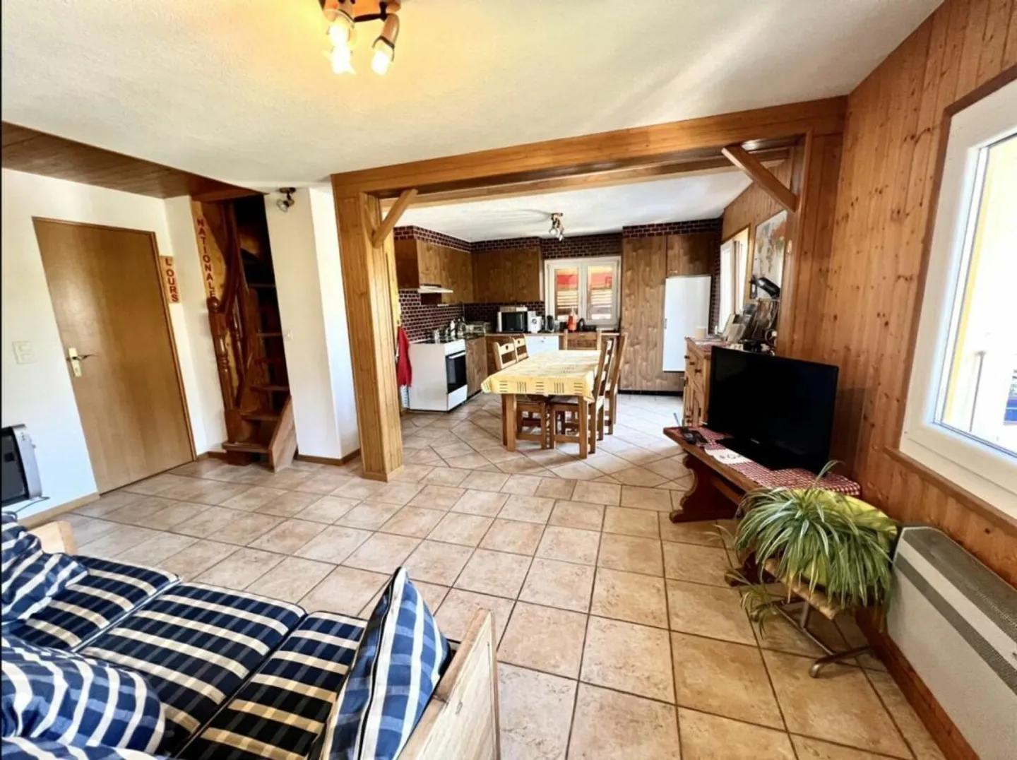 Casa nel villaggio con 15 camere a Grône - Foto 14 di 20