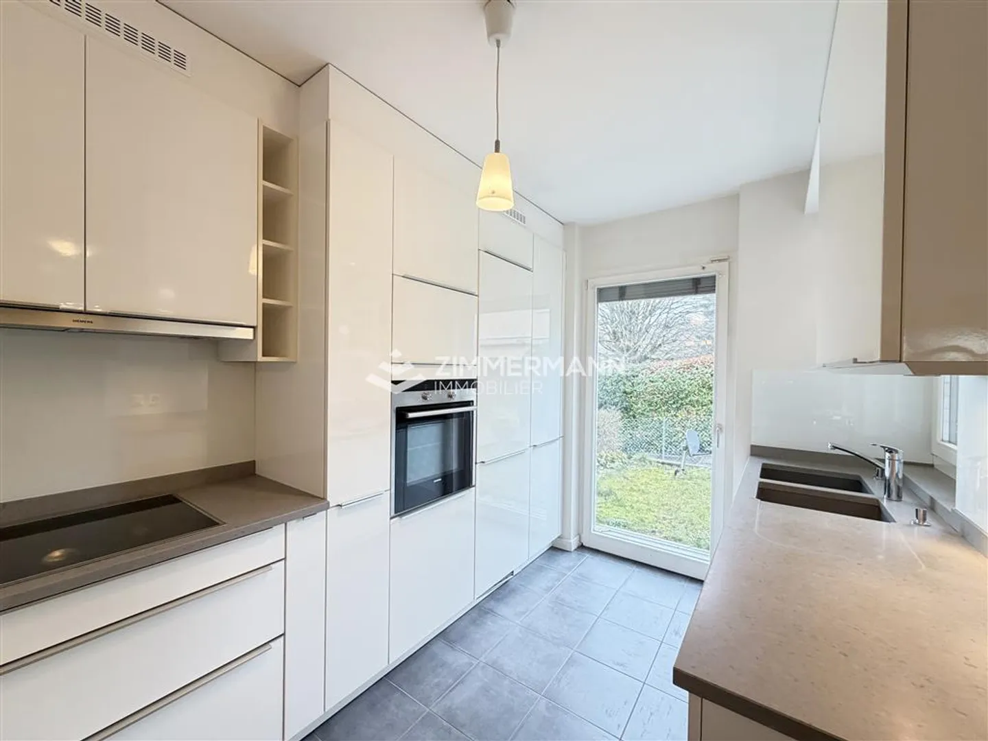 Villa,6,250 - Foto 5 di 13