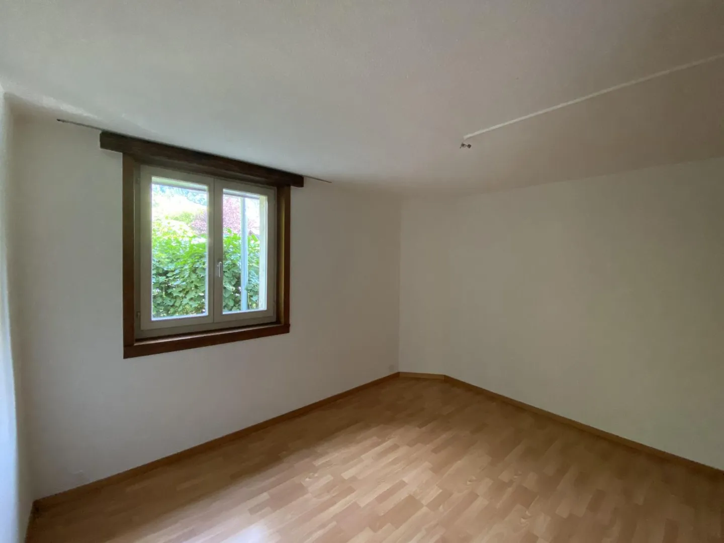 Two-room apartment with terrace on the ground floor - Photo 3 of 6