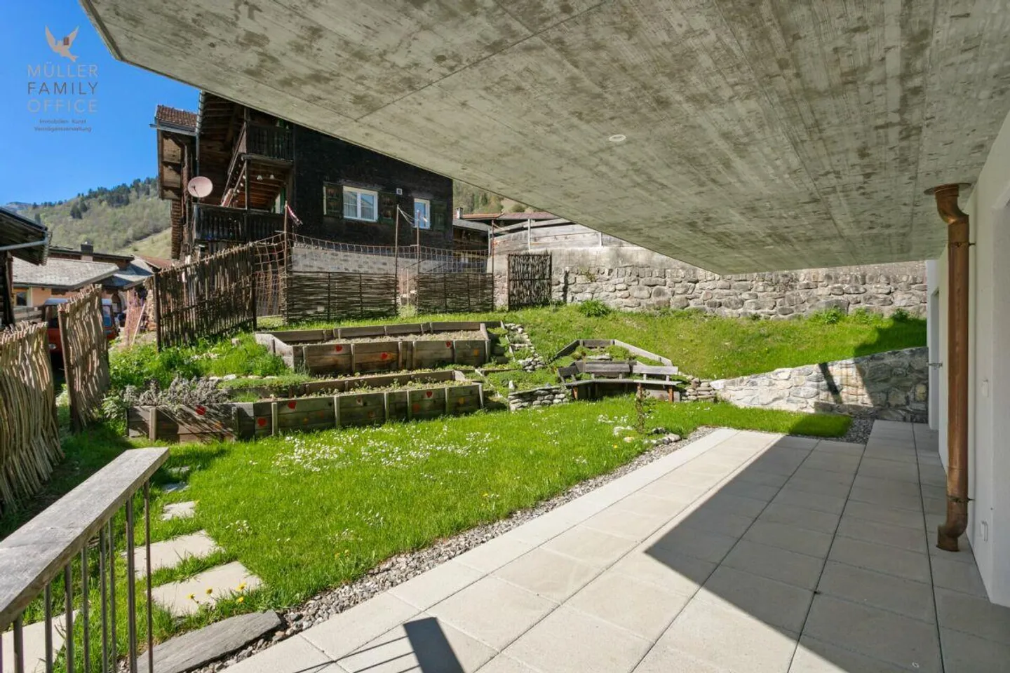 Sonnenverwöhnte Gartenwohnung mit Bergblick - Foto 9 von 16