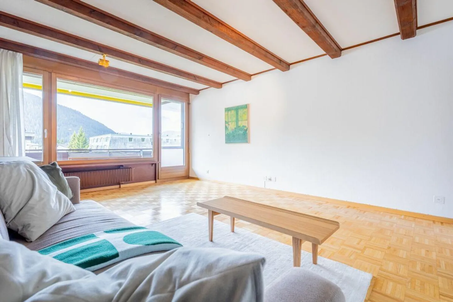 Charming 2.5-room attic apartment in the Bündaquartier - Photo 7 of 9