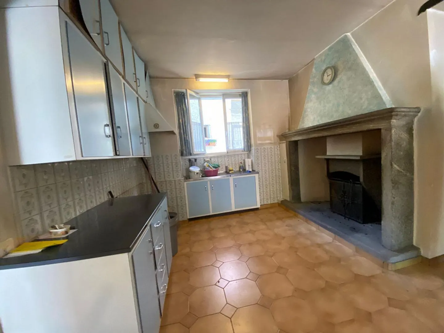 Maison dans le village - Photo 3 sur 31