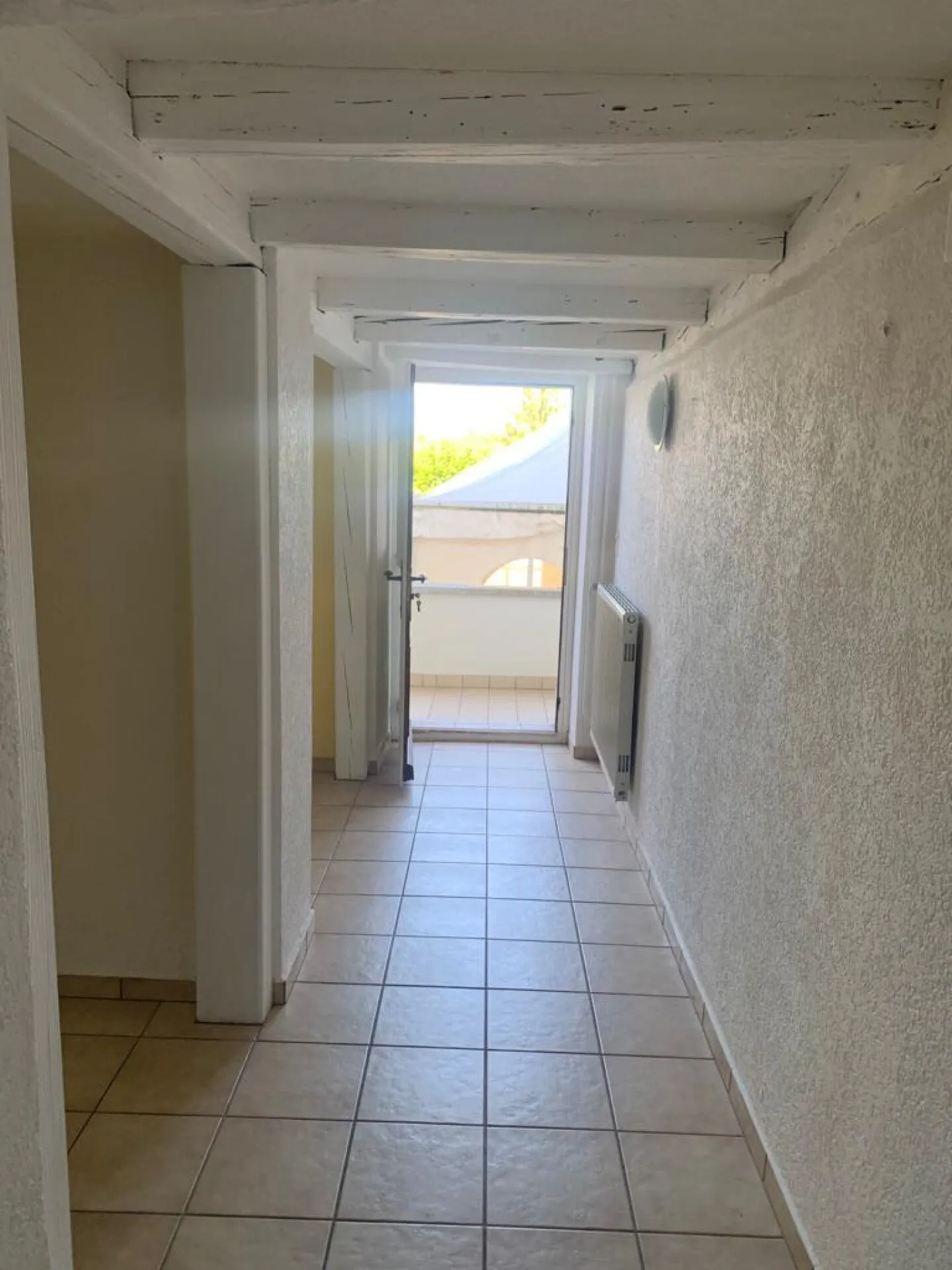 Große Wohnung mit Garten - Foto 15 von 17