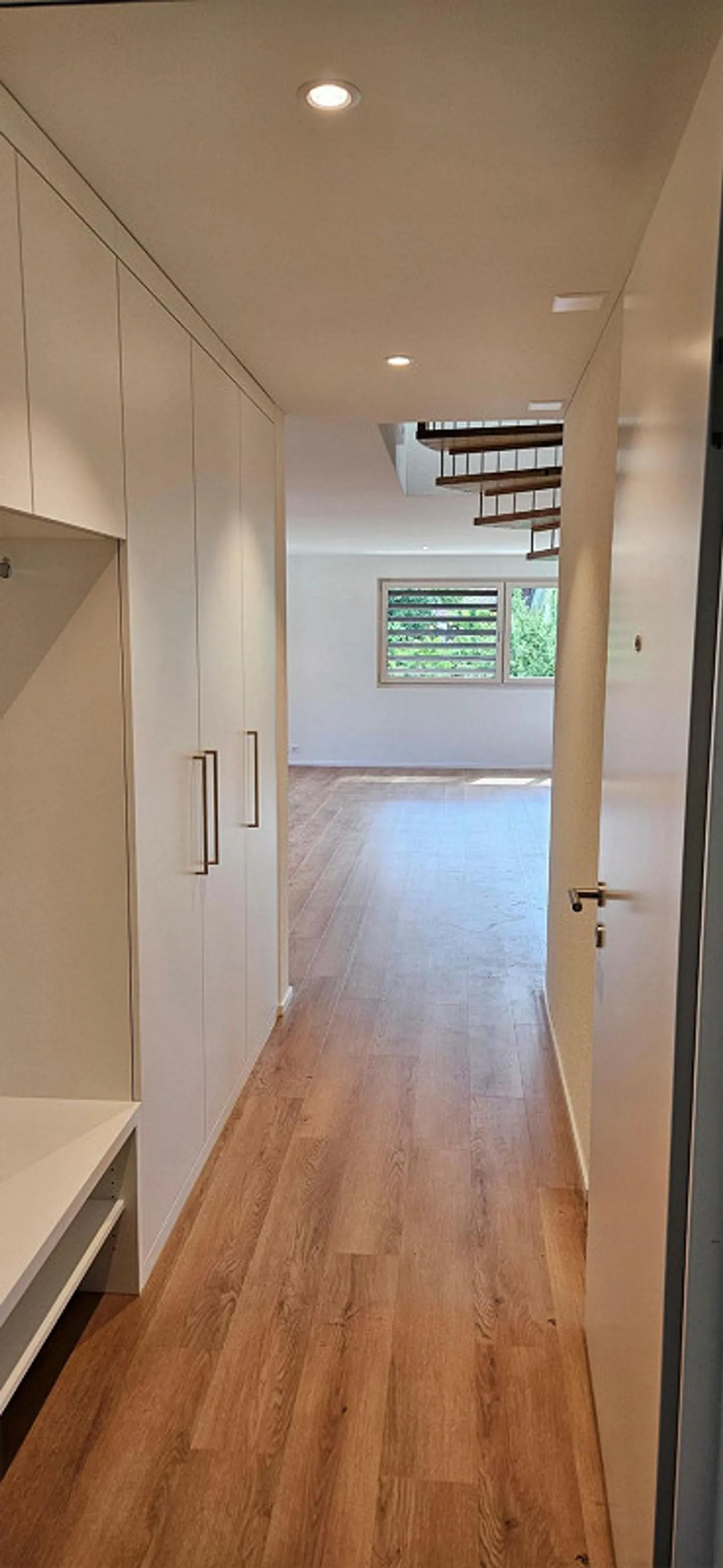 Moderno appartamento duplex di 2,5 stanze (92 m²) nel cuore di Marbach - Foto 4 di 19