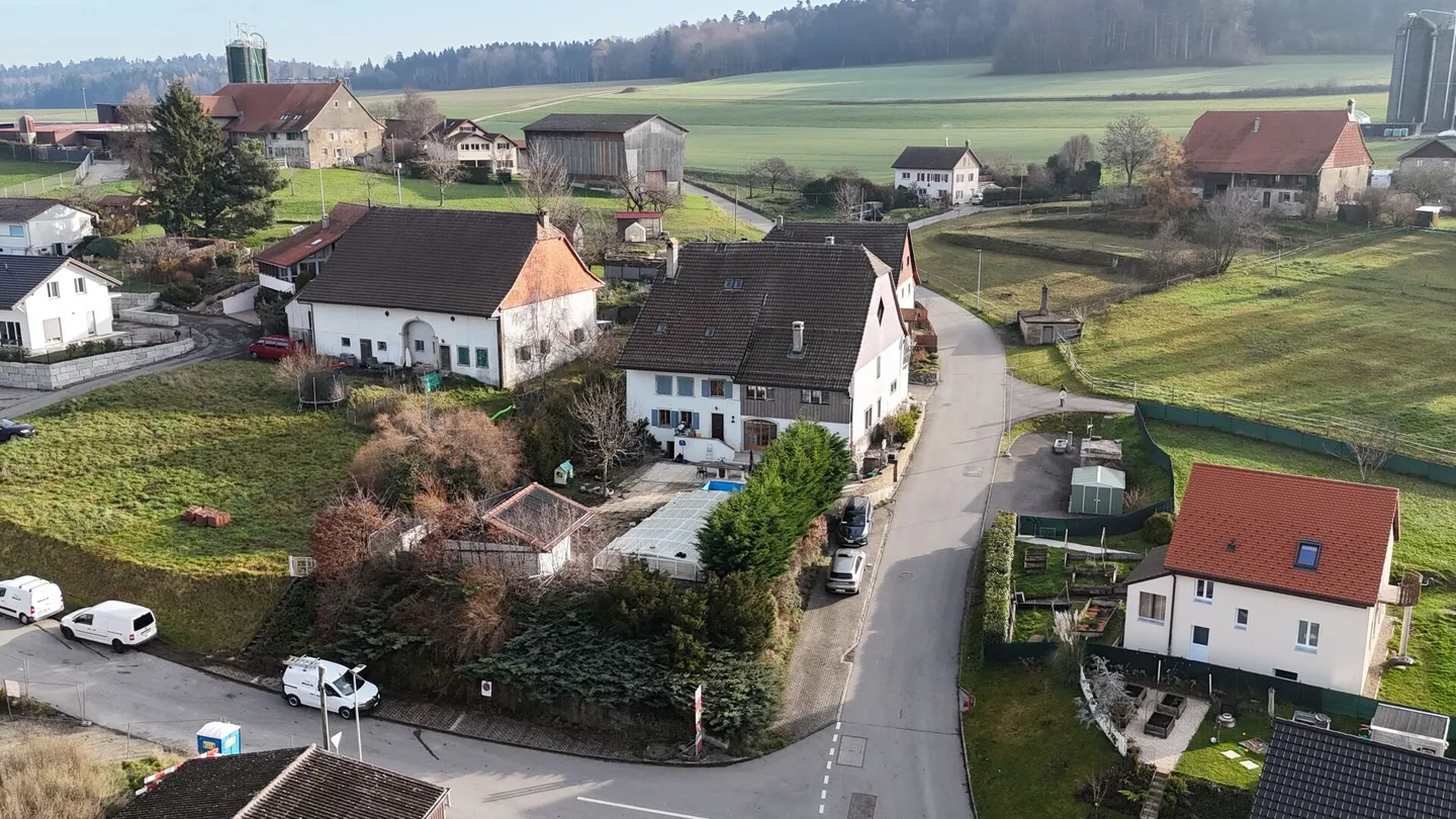 Große Wohnung mit Garten - Foto 2 von 17