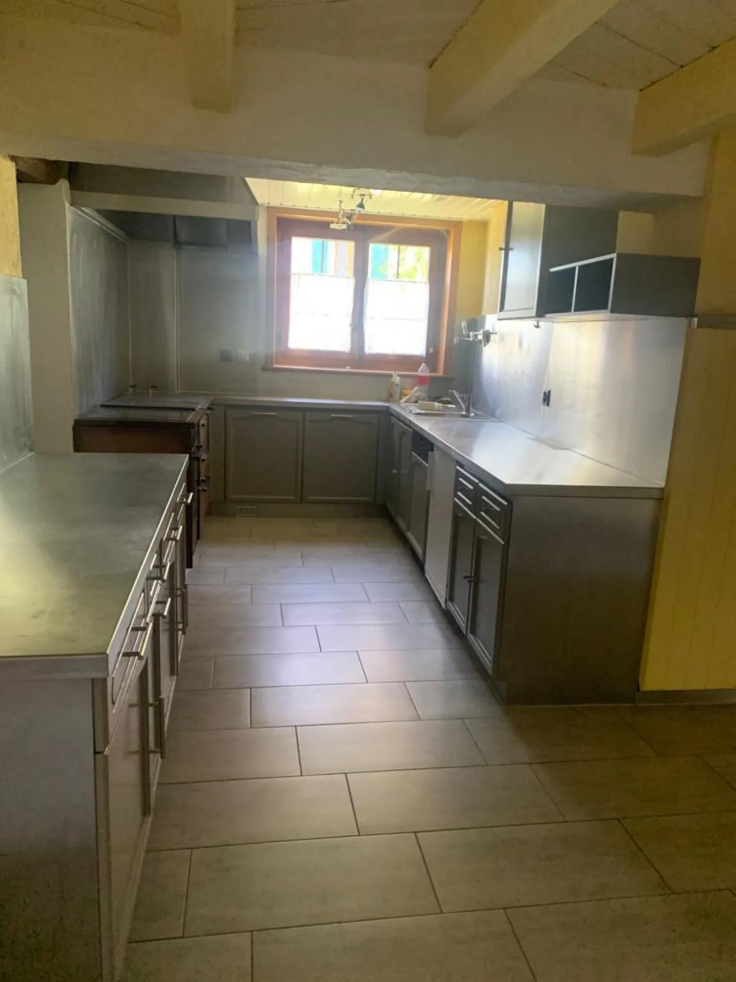 Große Wohnung mit Garten - Foto 6 von 17