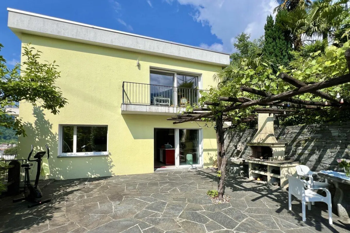 Villa con piscina e appartamento per gli ospiti - Ideale per famiglie, ospiti o affitti per vacanze - Foto 17 di 30