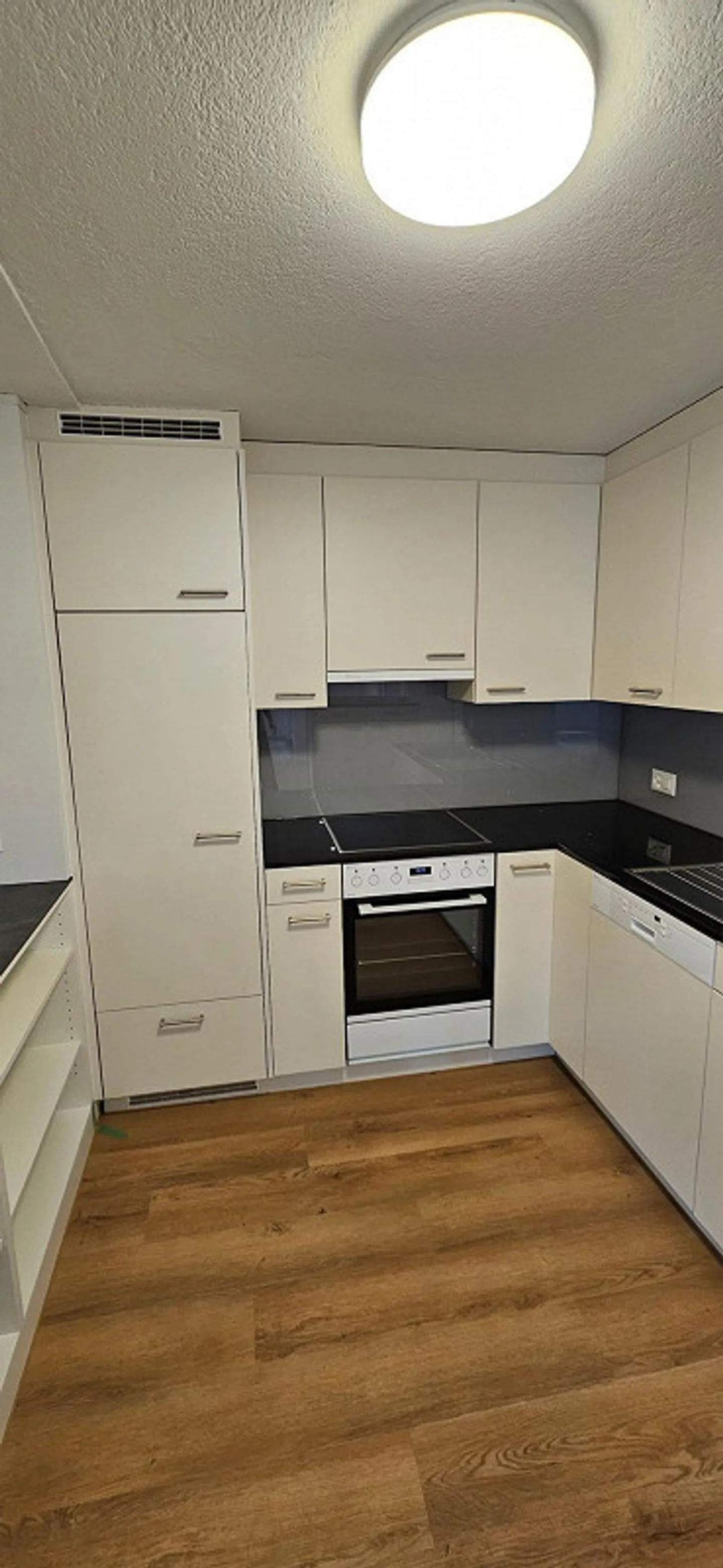 Moderno appartamento duplex di 2,5 stanze (92 m²) nel cuore di Marbach - Foto 9 di 19
