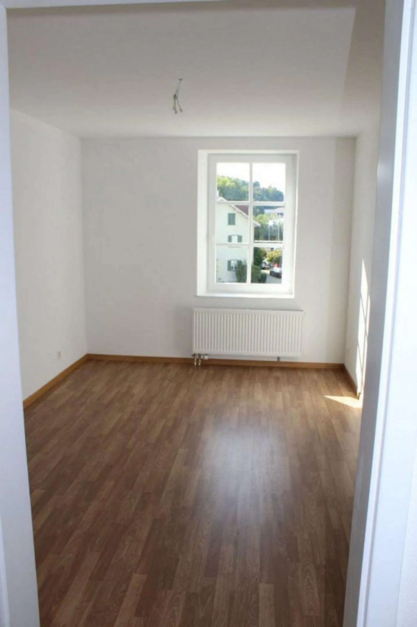 Appartamento 2.5 camere accogliente - Foto 3 di 6