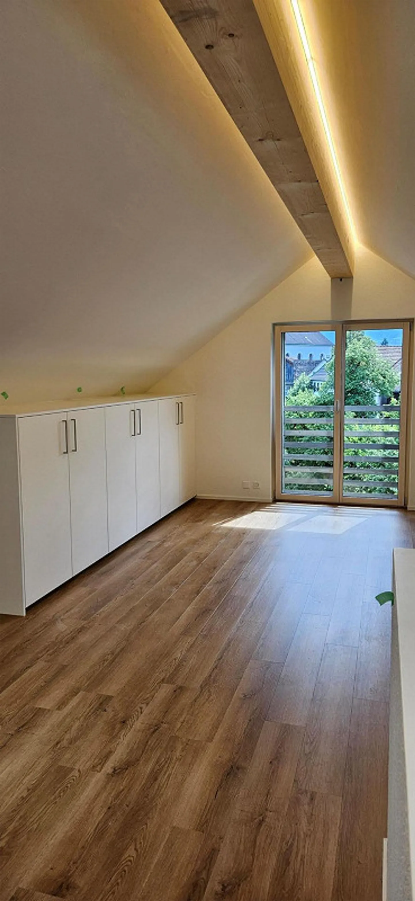 Moderno appartamento duplex di 2,5 stanze (92 m²) nel cuore di Marbach - Foto 12 di 19
