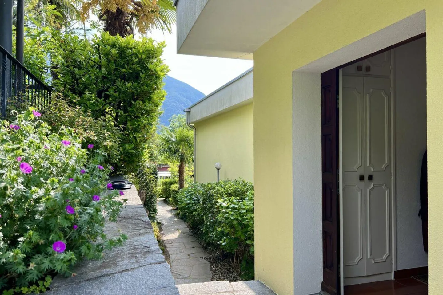 Villa con piscina e appartamento per gli ospiti - Ideale per famiglie, ospiti o affitti per vacanze - Foto 25 di 30