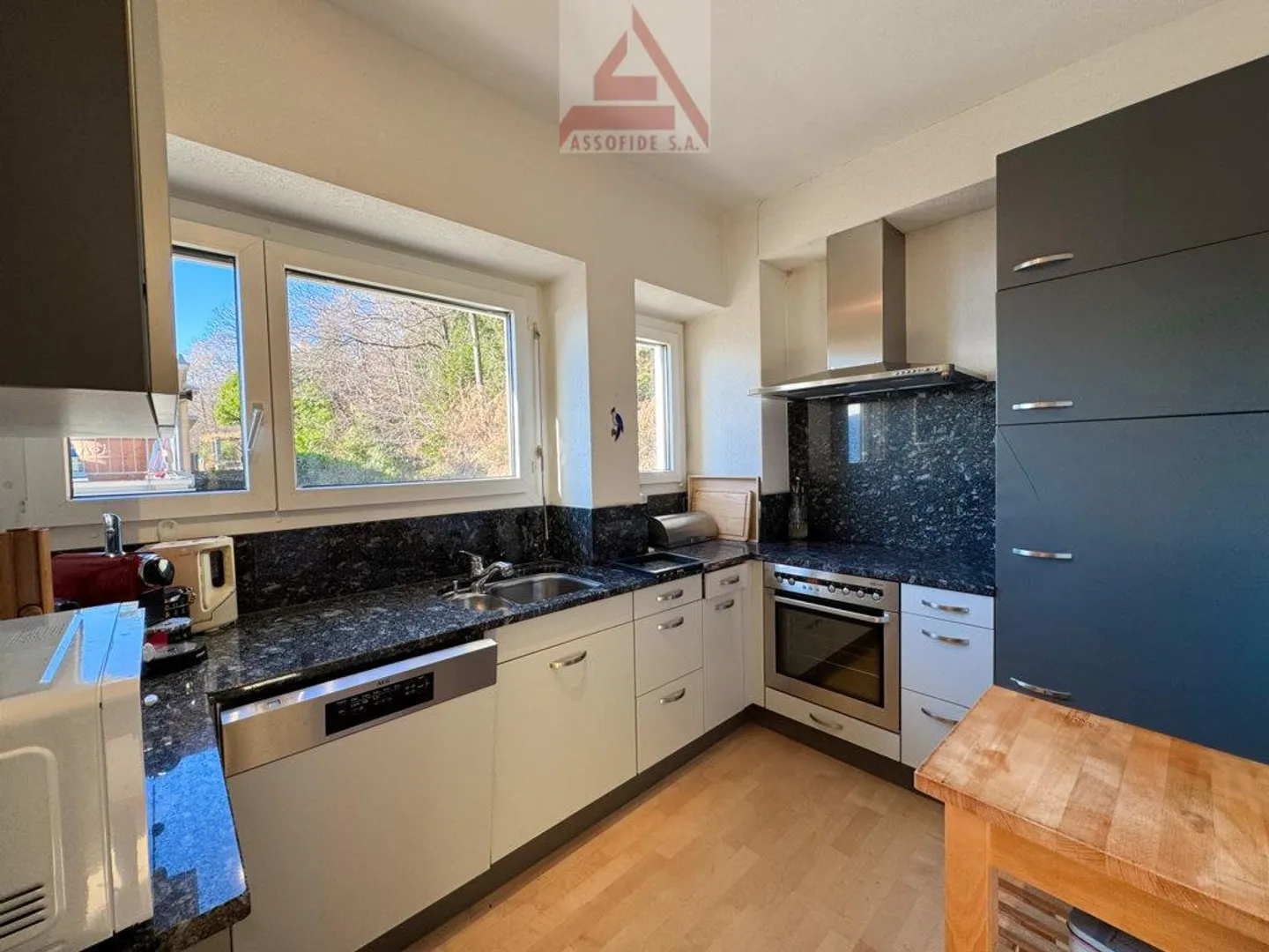 Un rifugio con vista sul lago - Foto 2 di 7