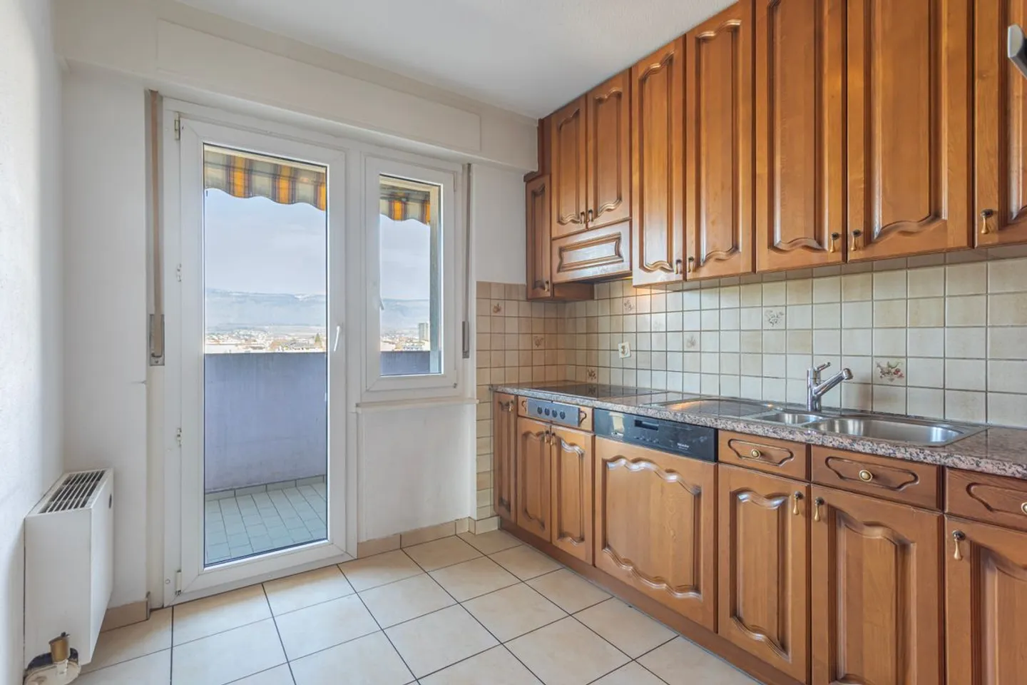 Wohnung 4.5 Zimmer zur Renovierung - Foto 3 von 9