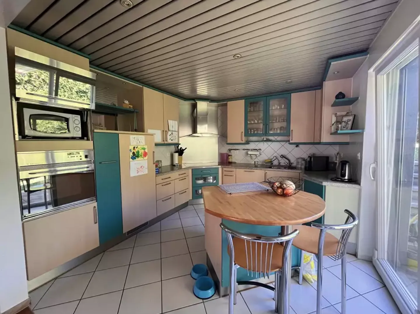 Modern 5.5-Room Villa with Panoramic View in Delémont - Photo 3 of 26