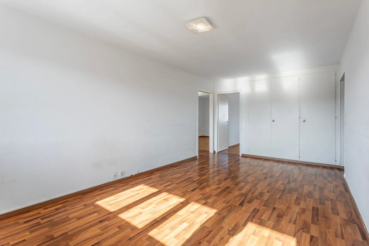 Wohnung 4.5 Zimmer zur Renovierung - Foto 9 von 9